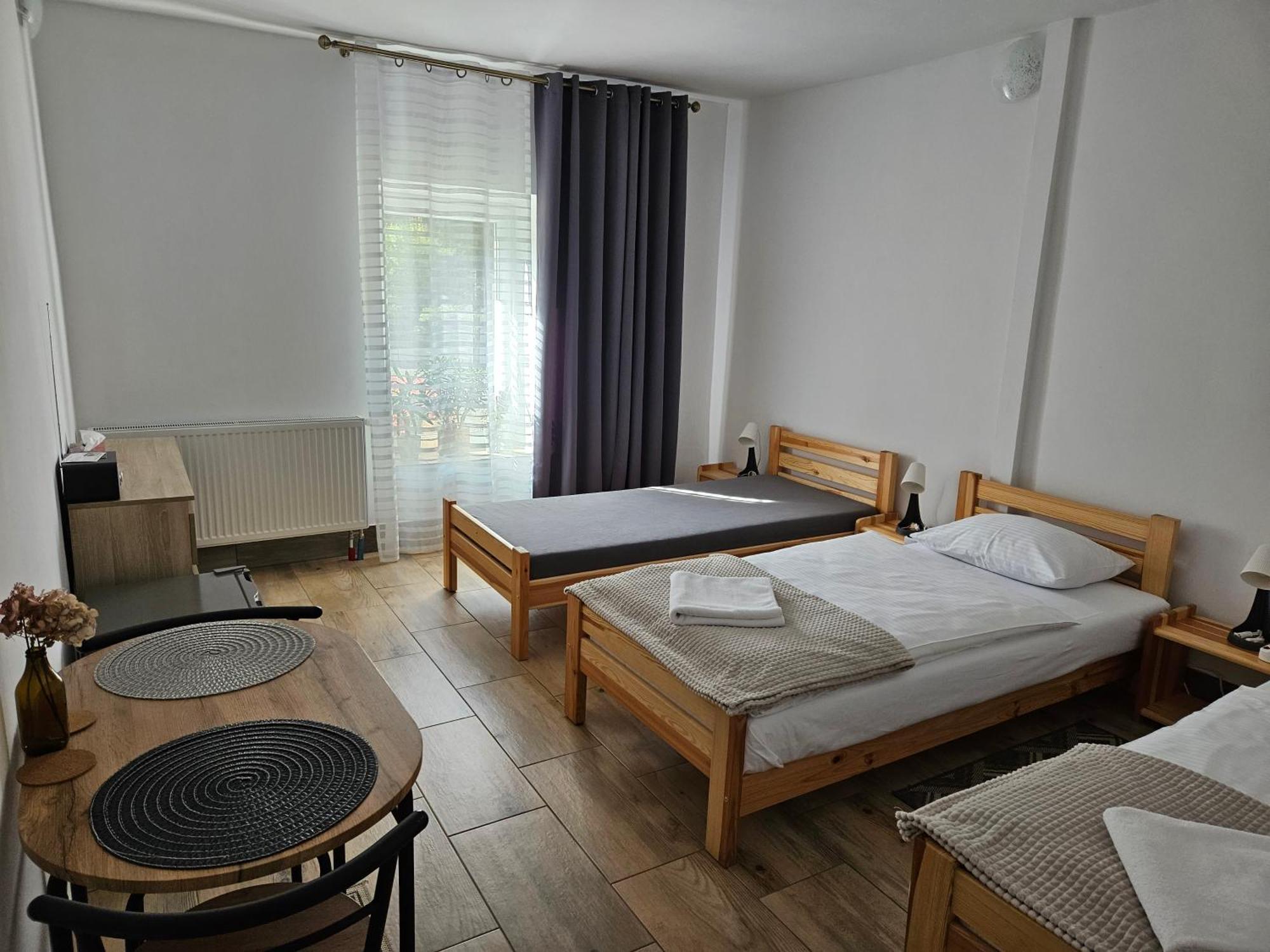 Noclegi U Przewodnikow - Zwiedzaczek Lubawka Zimmer foto