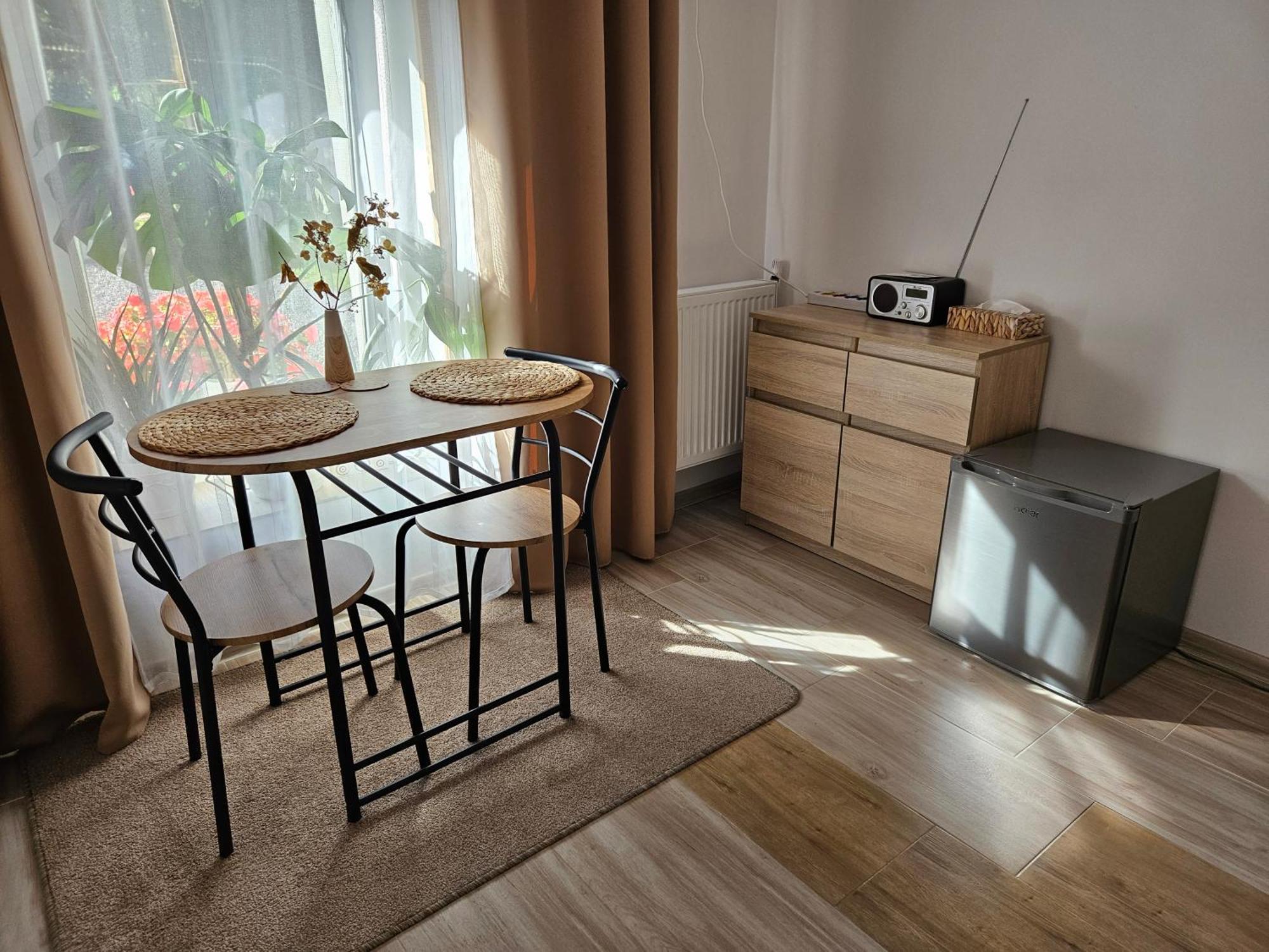 Noclegi U Przewodnikow - Zwiedzaczek Lubawka Zimmer foto